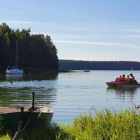 Milochowka - Dom Drewniany Blizniak * ブジジェ・トゥホルスキエ