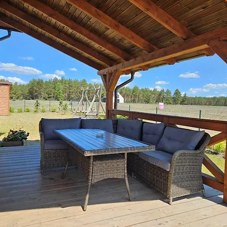 別荘 Milochowka - Dom Drewniany Blizniak ブジジェ・トゥホルスキエ