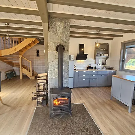 Milochowka - Dom Drewniany Blizniak