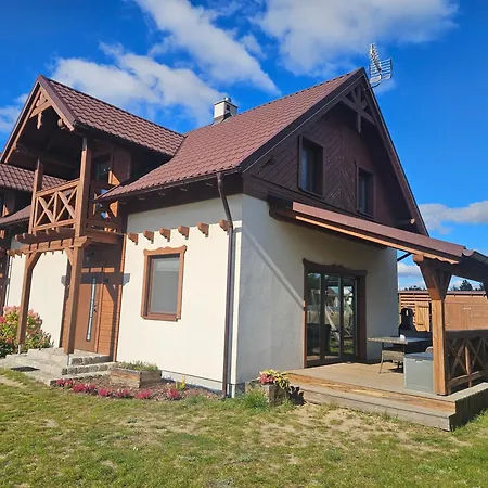 Milochowka - Dom Drewniany Blizniak 別荘