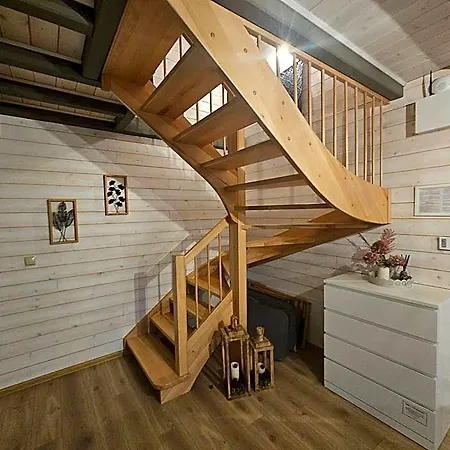 Holiday home Milochowka - Dom Drewniany Blizniak Wdzydze Tucholskie