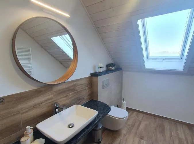 Milochówka - Dom Drewniany Bliźniak Wdzydze Tucholskie