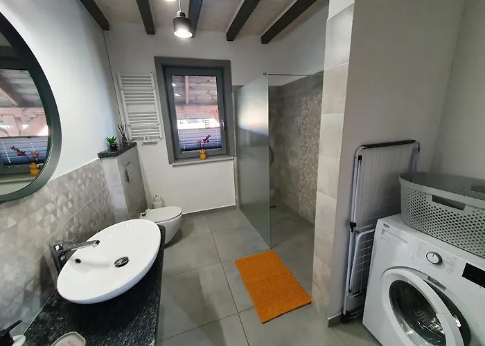 Dom wakacyjny Milochówka - Dom Drewniany Bliźniak *