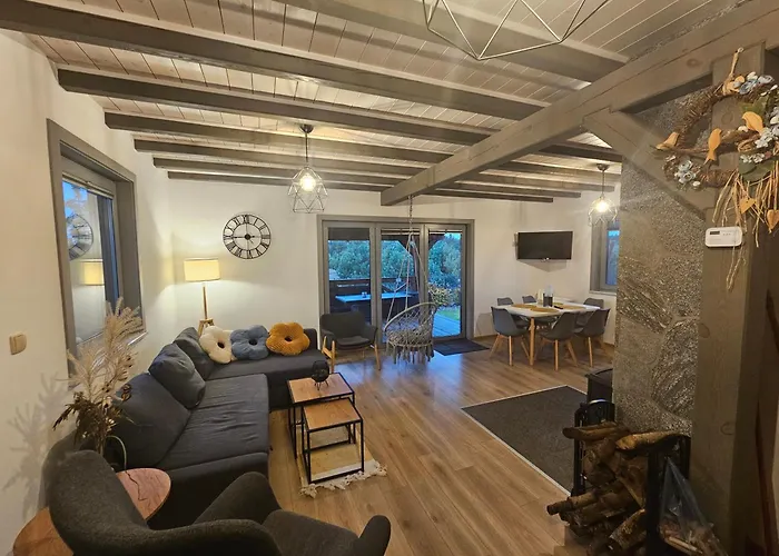 Dom wakacyjny Milochówka - Dom Drewniany Bliźniak